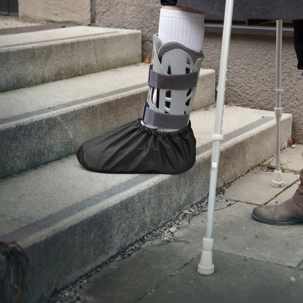 White Waterproof Non Slip Walking Boot Covers 2 Pairs I307