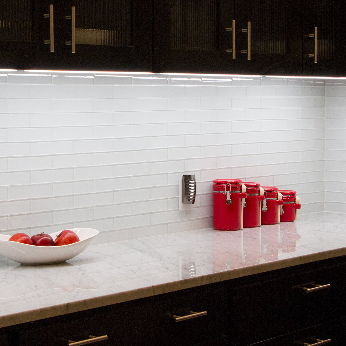 24in. LED Under Cabinet Light Fixture Z173427